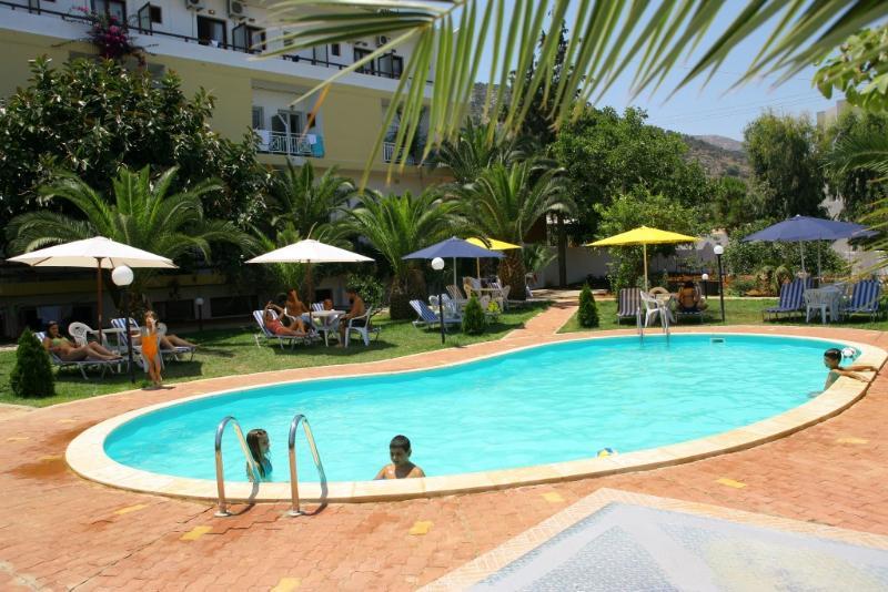 Hotel Harmony Mália Zewnętrze zdjęcie
