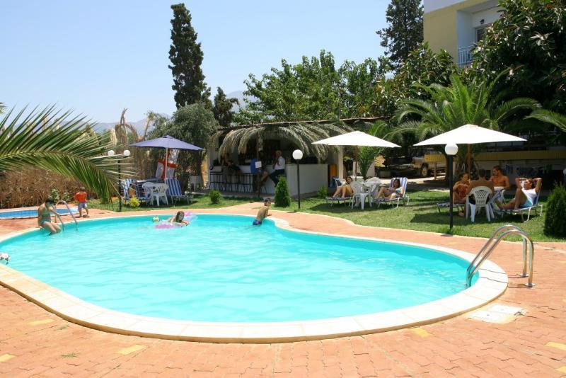 Hotel Harmony Mália Zewnętrze zdjęcie
